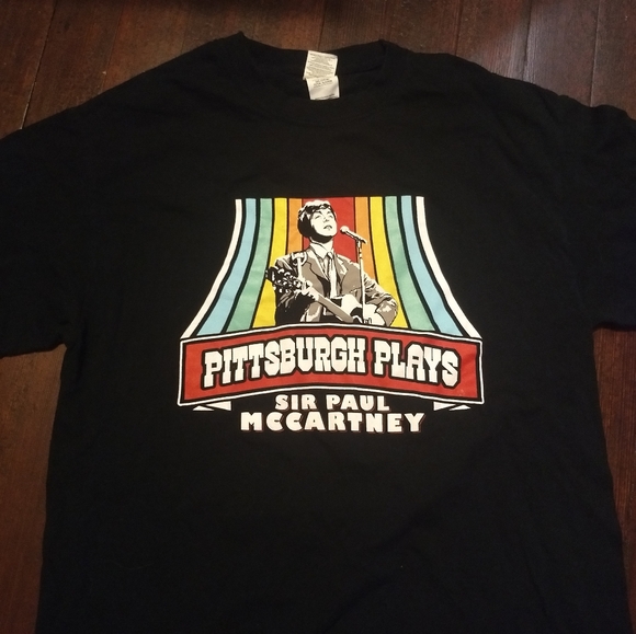 PAUL MCCARTNEY CONCERT TRIBUTE T-SHIRT - Medium / Pittsburgh Plays Band Rock tee - Picture 11 of 11